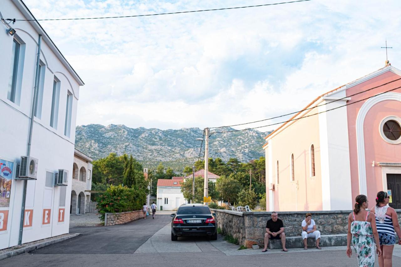 Mala Vila Seline Bagian luar foto
